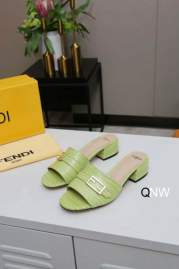 Picture of Fendi Slippers _SKUFendisz35-404CNW04012801